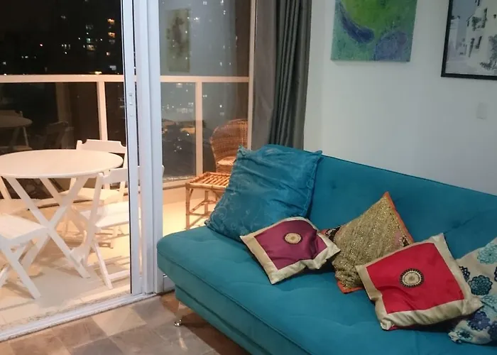 Studio Mobiliado